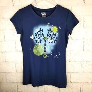 Navy Blue Shirt Sleeve Graphic Tee. Size X…